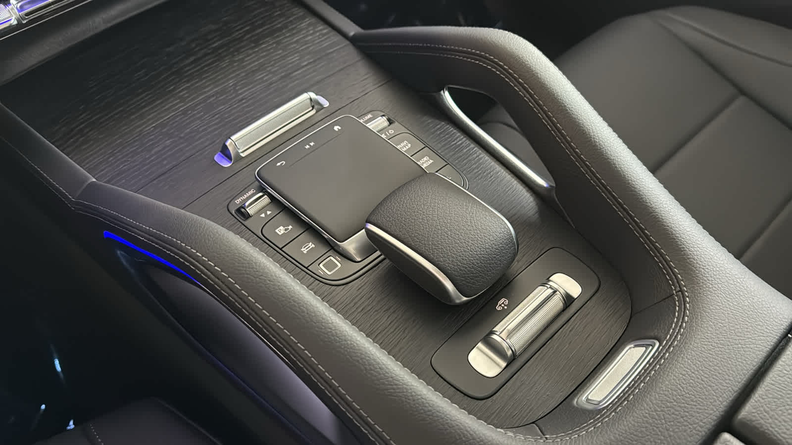 Thumbnail: 2026 Mercedes-Benz GLS - 23