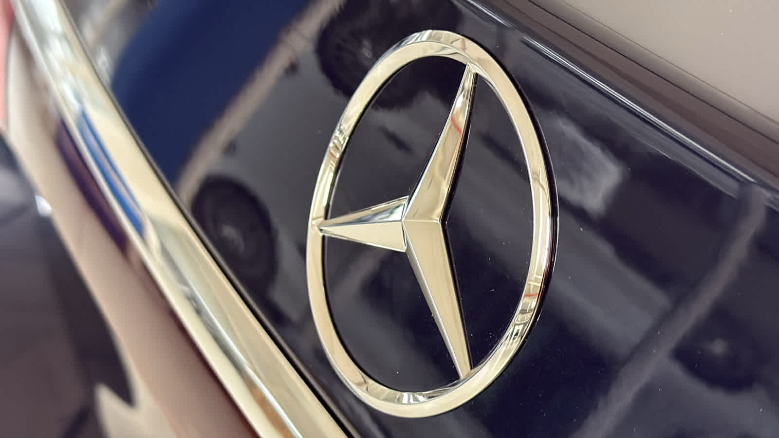 Thumbnail: 2026 Mercedes-Benz E-Class - 8