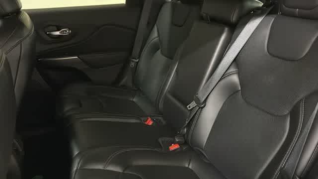 Thumbnail: 2021 Jeep Cherokee - 27