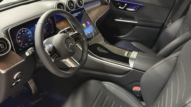 Thumbnail: 2026 Mercedes-Benz GLC - 26