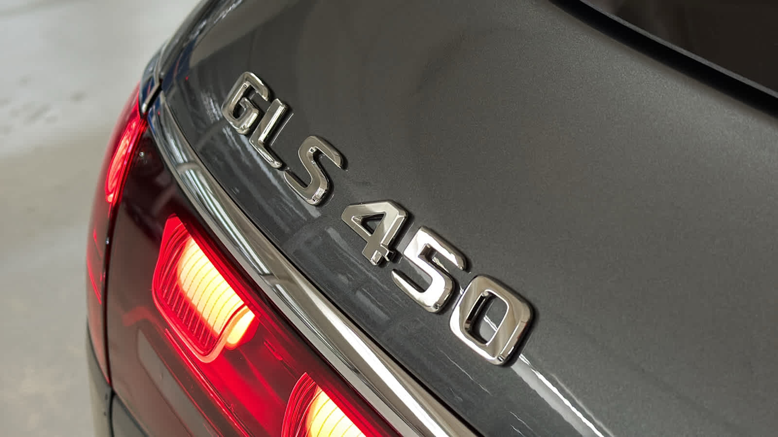 Thumbnail: 2026 Mercedes-Benz GLS - 10