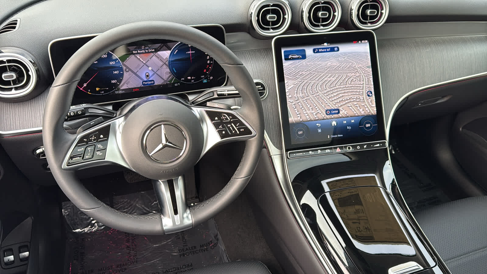 Thumbnail: 2025 Mercedes-Benz GLC - 23