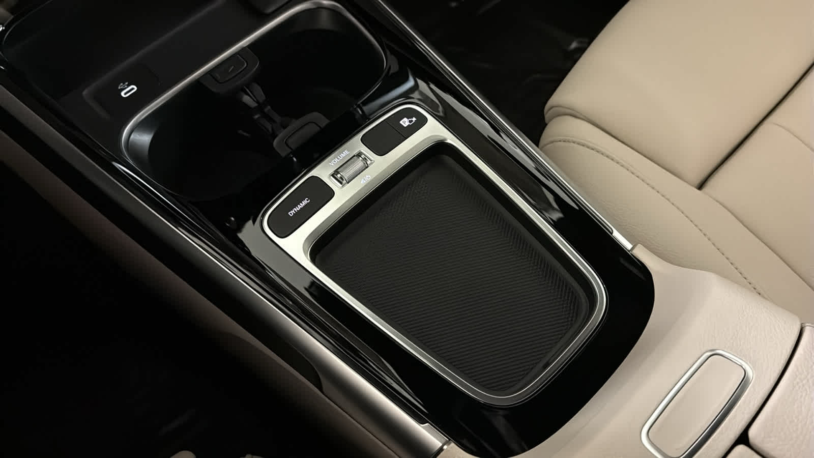 Thumbnail: 2026 Mercedes-Benz GLB - 25