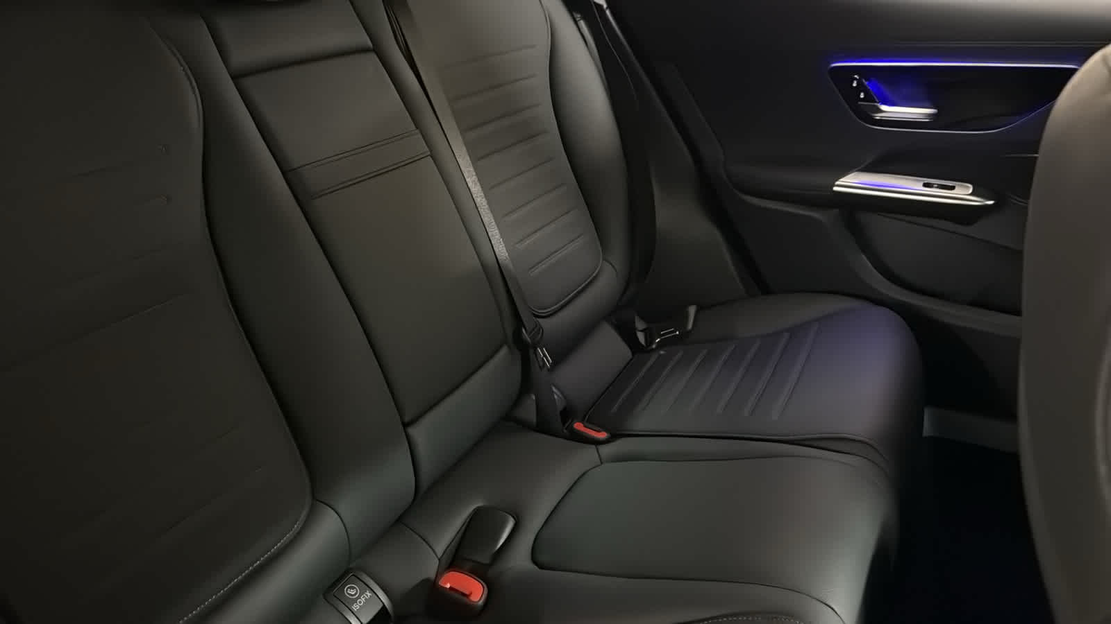 Thumbnail: 2026 Mercedes-Benz GLC - 34