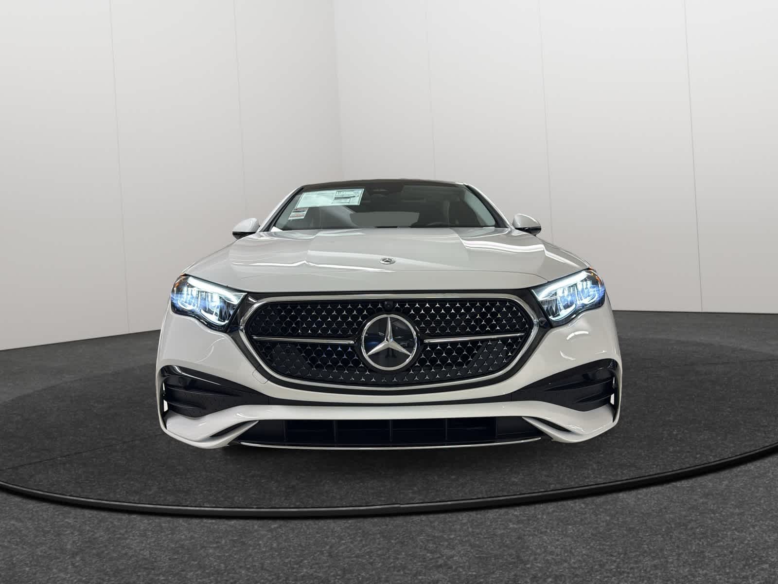 Thumbnail: 2026 Mercedes-Benz E-Class - 2
