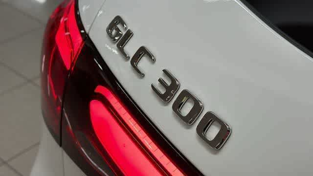 Thumbnail: 2026 Mercedes-Benz GLC - 10