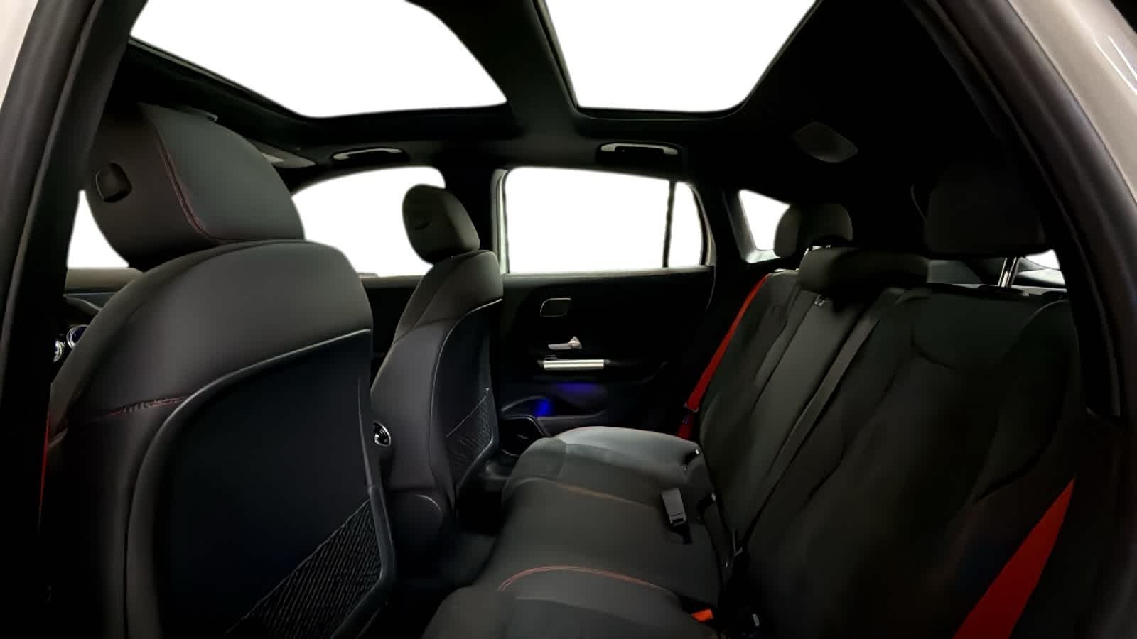 Thumbnail: 2026 Mercedes-Benz GLA - 6