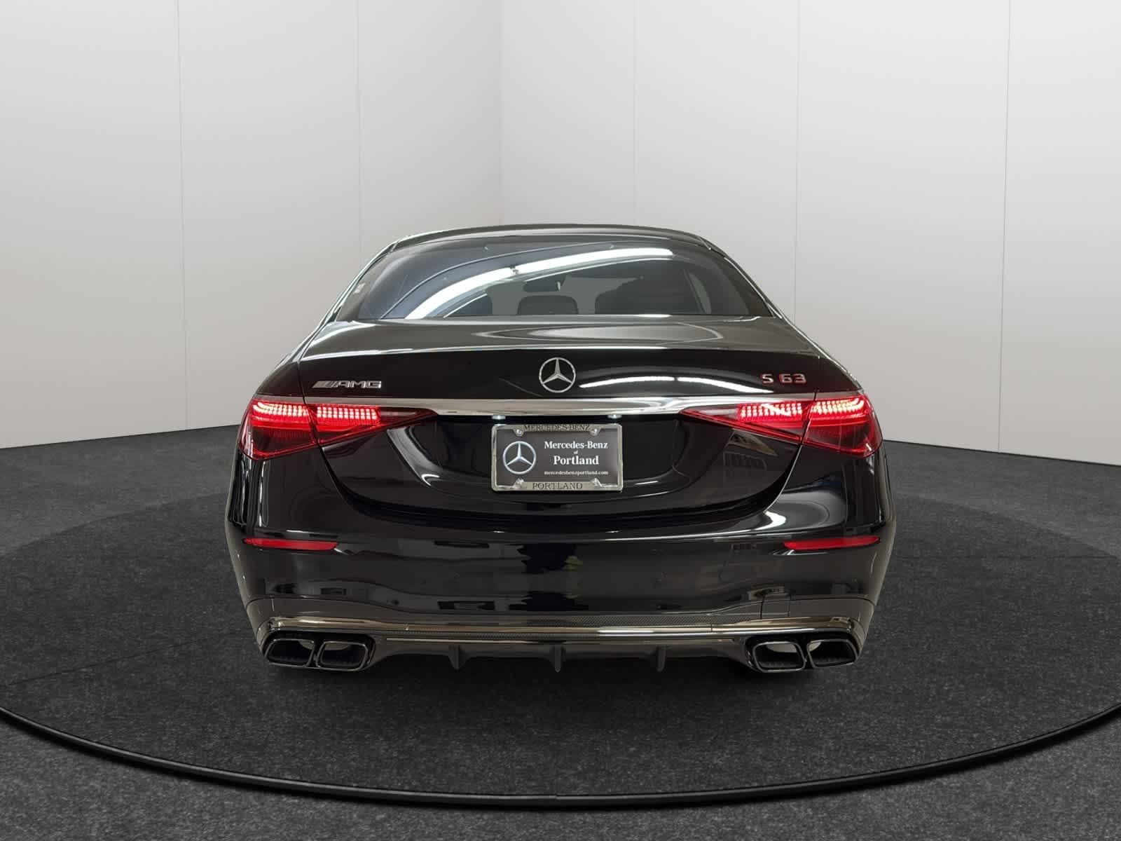 Thumbnail: 2025 Mercedes-Benz S-Class - 5