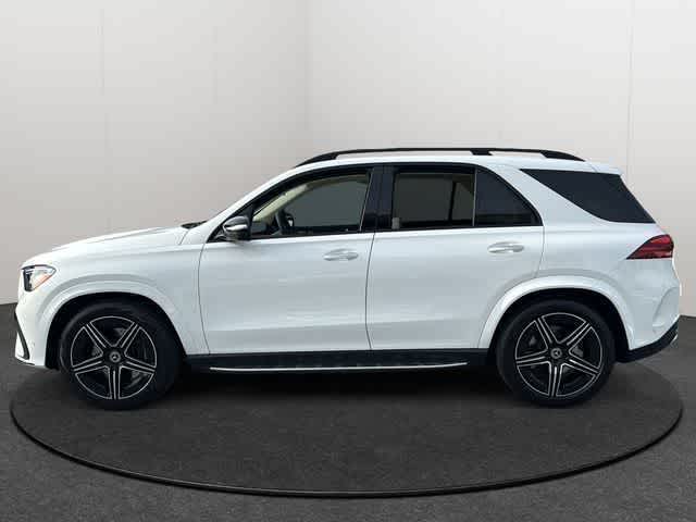 Thumbnail: 2026 Mercedes-Benz GLE - 3