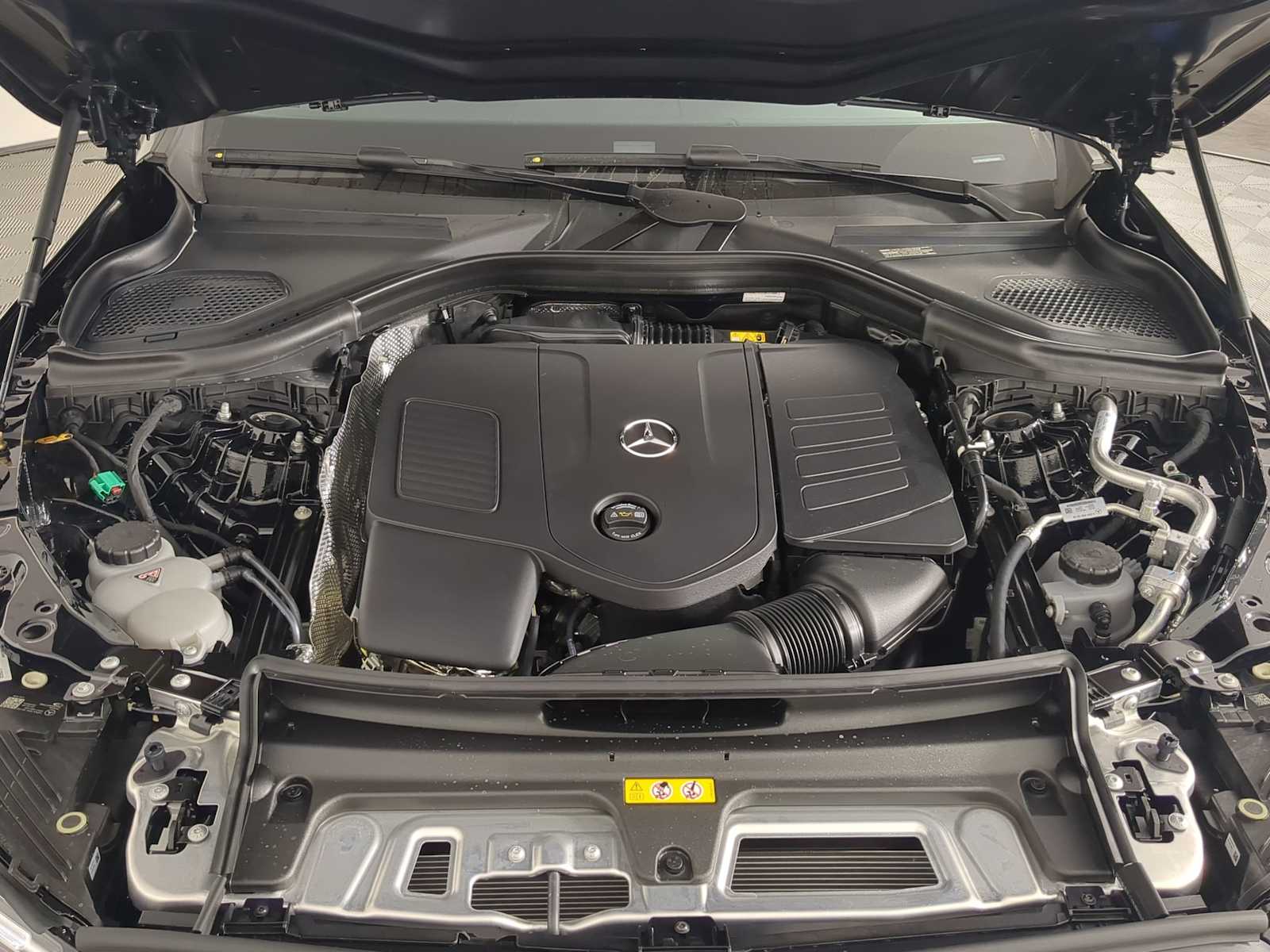 Thumbnail: 2026 Mercedes-Benz GLC - 13