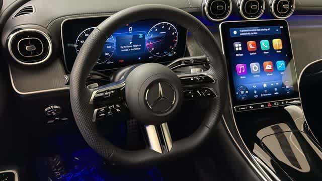 Thumbnail: 2026 Mercedes-Benz GLC - 23
