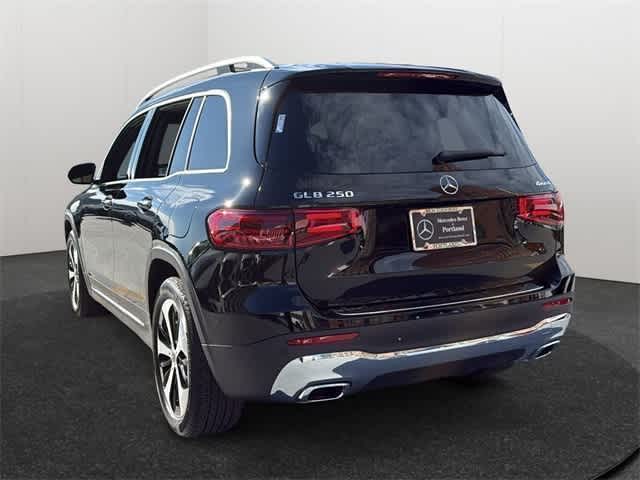 Thumbnail: 2025 Mercedes-Benz GLB - 28