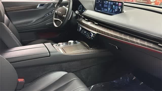 Thumbnail: 2023 Genesis G80 - 35