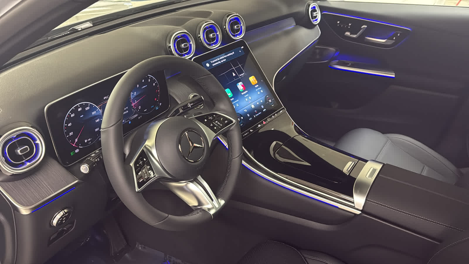 Thumbnail: 2026 Mercedes-Benz GLC - 29