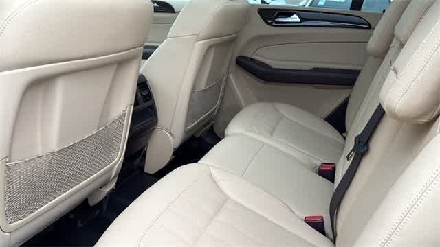 Thumbnail: 2017 Mercedes-Benz GLE - 27