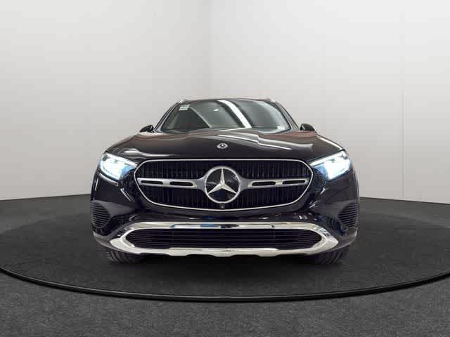 Thumbnail: 2026 Mercedes-Benz GLC - 2