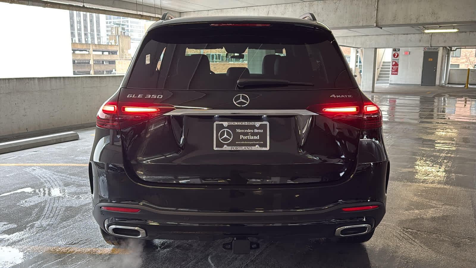 Thumbnail: 2026 Mercedes-Benz GLE - 8