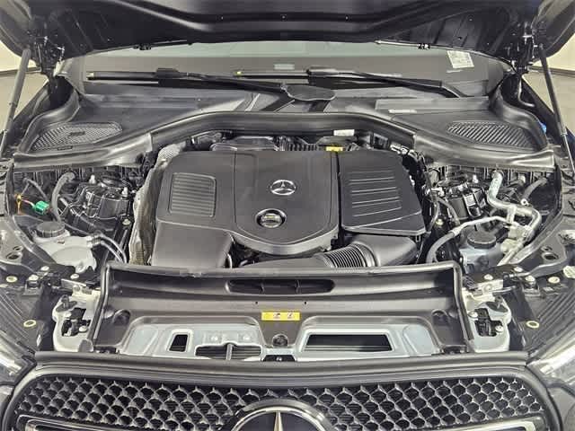 Thumbnail: 2025 Mercedes-Benz GLC - 49