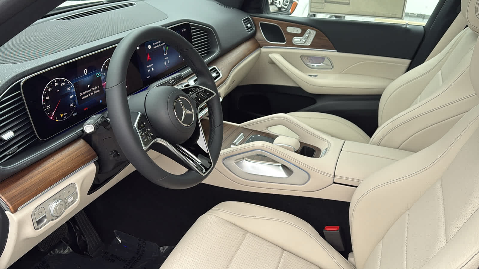 Thumbnail: 2026 Mercedes-Benz GLE - 27