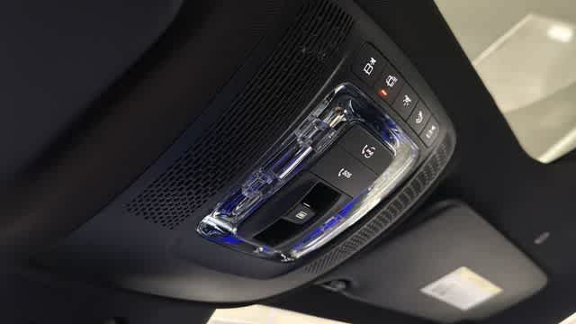 Thumbnail: 2026 Mercedes-Benz GLB - 24