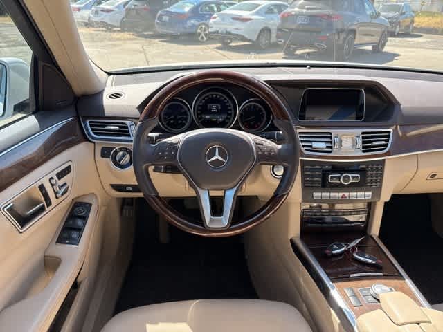 Thumbnail: 2014 Mercedes-Benz E-Class - 12