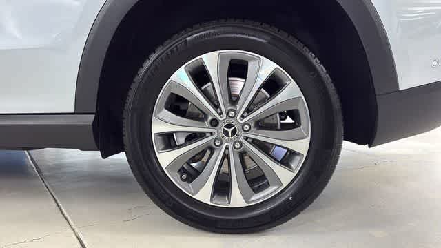 Thumbnail: 2023 Mercedes-Benz GLE - 12
