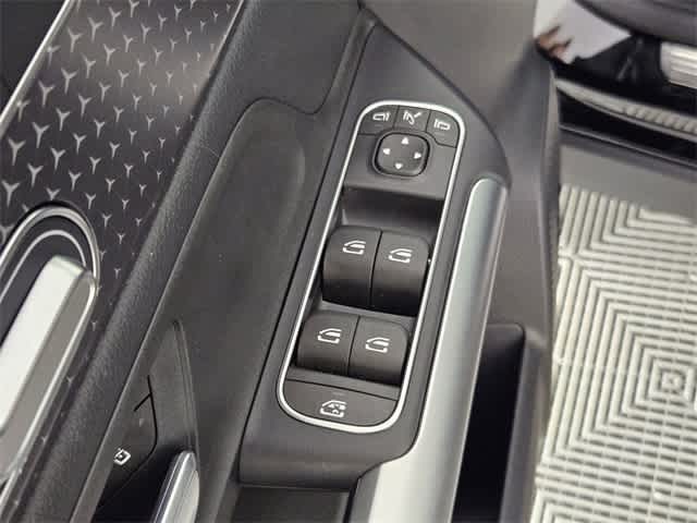 Thumbnail: 2025 Mercedes-Benz GLA - 40