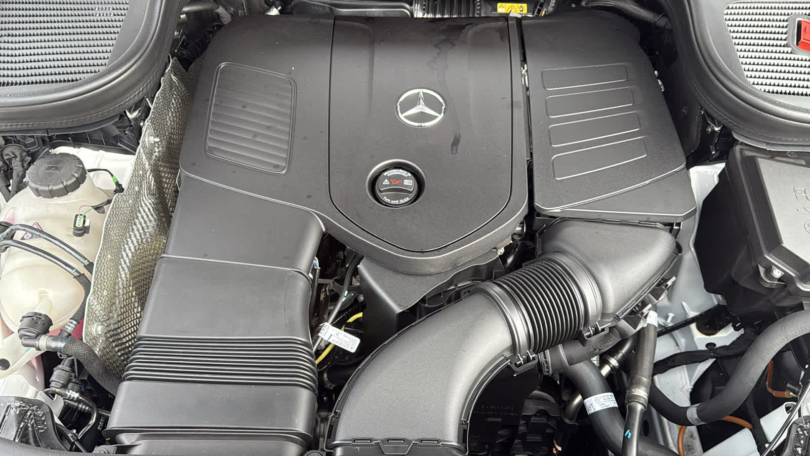 Thumbnail: 2026 Mercedes-Benz GLE - 11