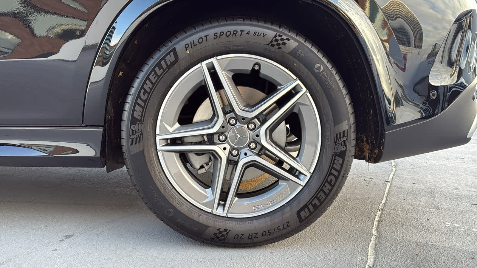 Thumbnail: 2025 Mercedes-Benz GLE - 11