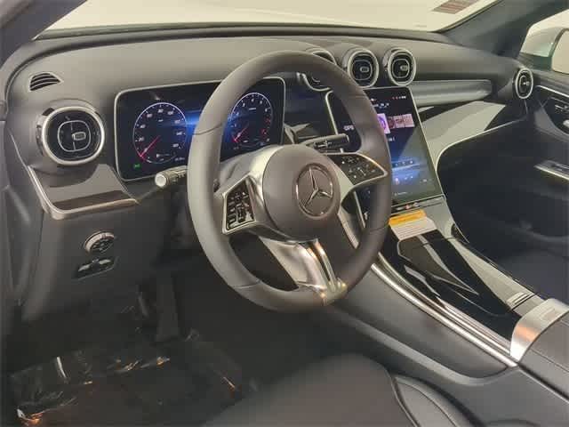 Thumbnail: 2026 Mercedes-Benz GLC - 9