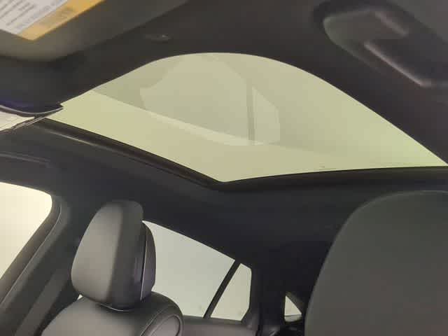 Thumbnail: 2026 Mercedes-Benz GLC - 20