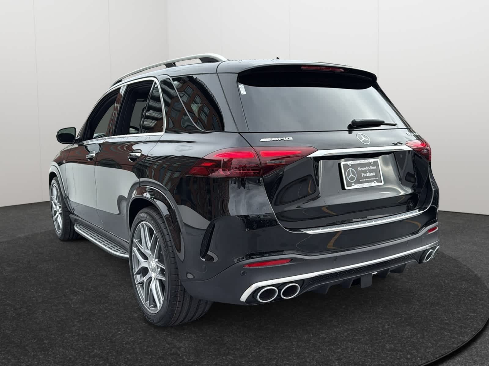 Thumbnail: 2026 Mercedes-Benz GLE - 4