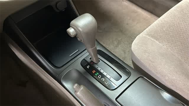 Thumbnail: 2003 Toyota Camry - 24