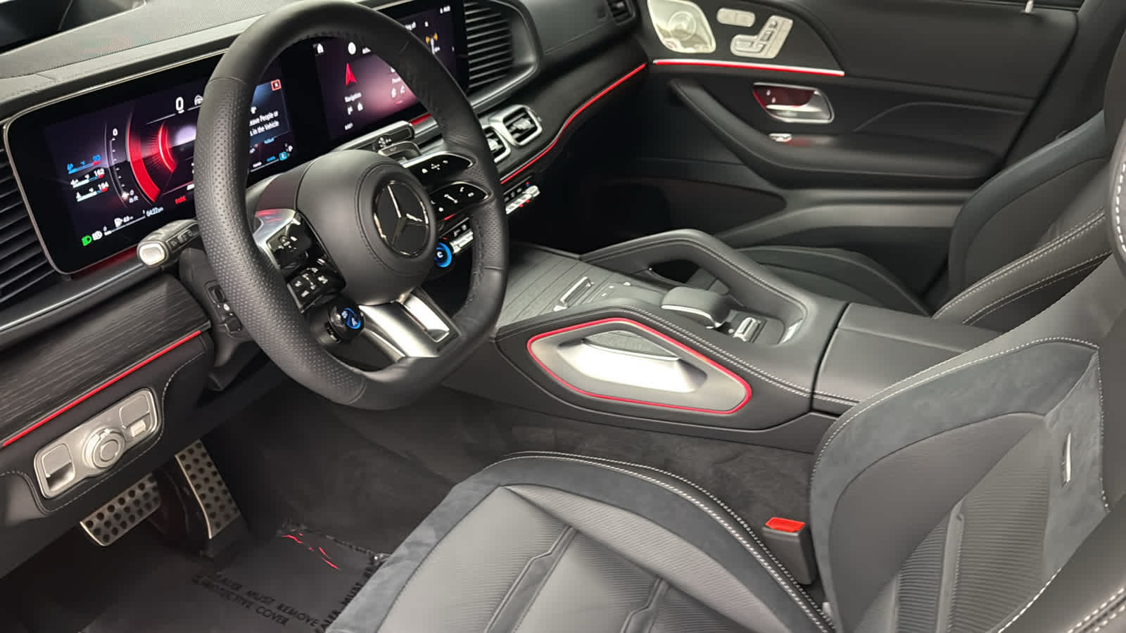 Thumbnail: 2026 Mercedes-Benz GLE - 26