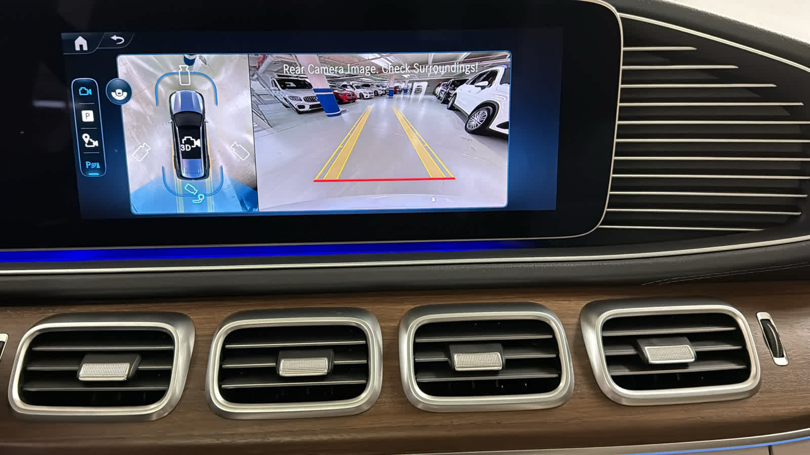 Thumbnail: 2026 Mercedes-Benz GLS - 22