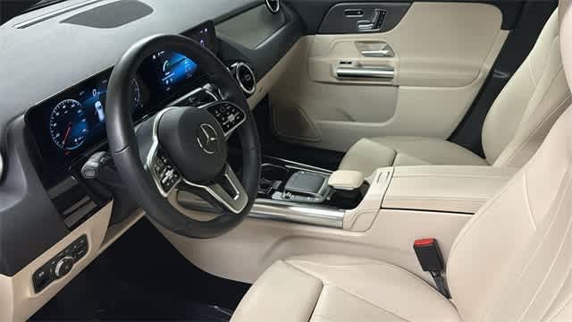 Thumbnail: 2022 Mercedes-Benz GLA - 31