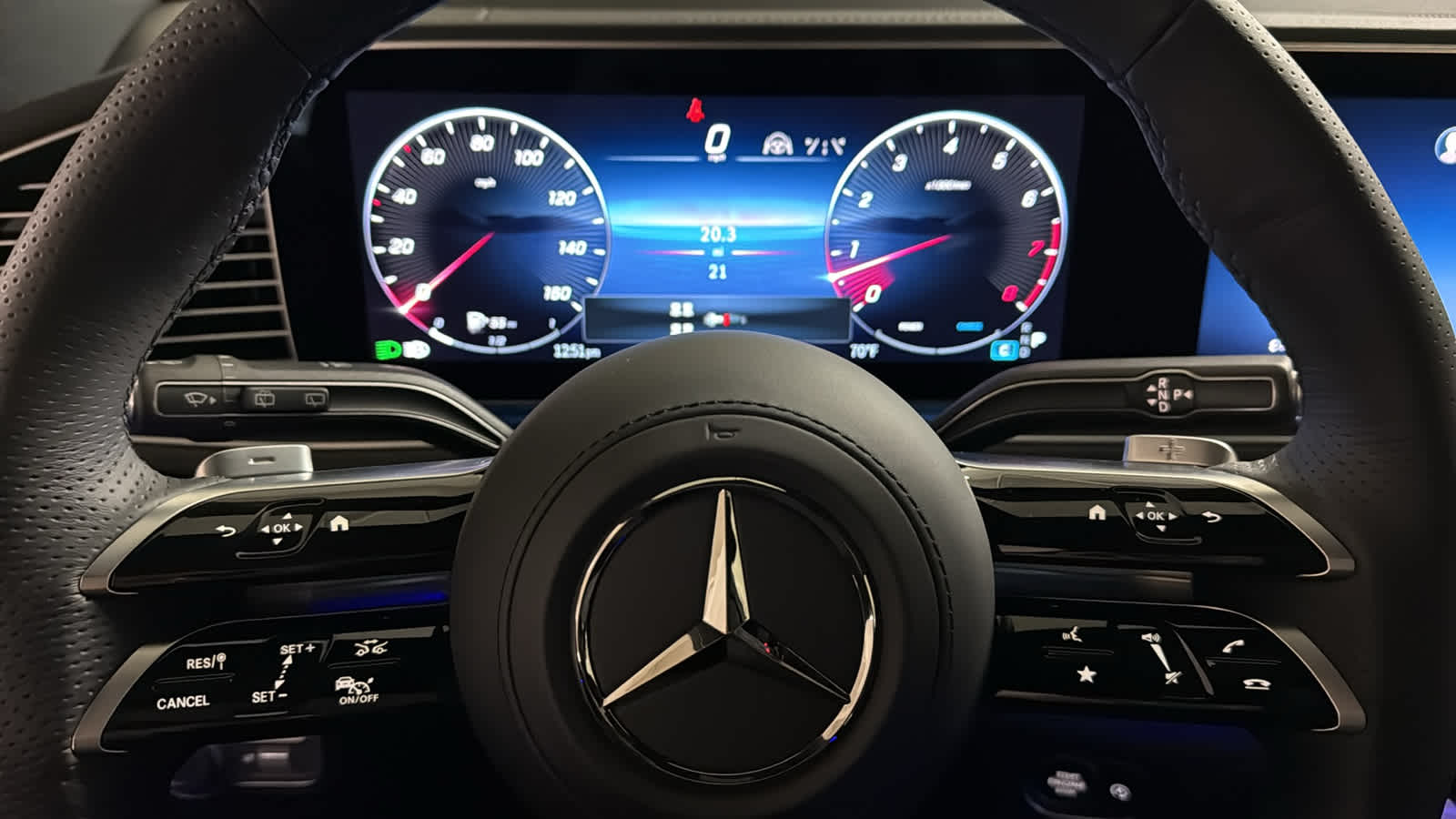 Thumbnail: 2026 Mercedes-Benz GLS - 18