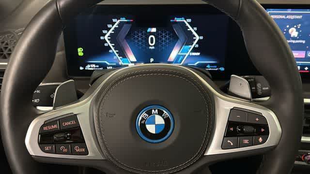 Thumbnail: 2025 BMW X5 - 18