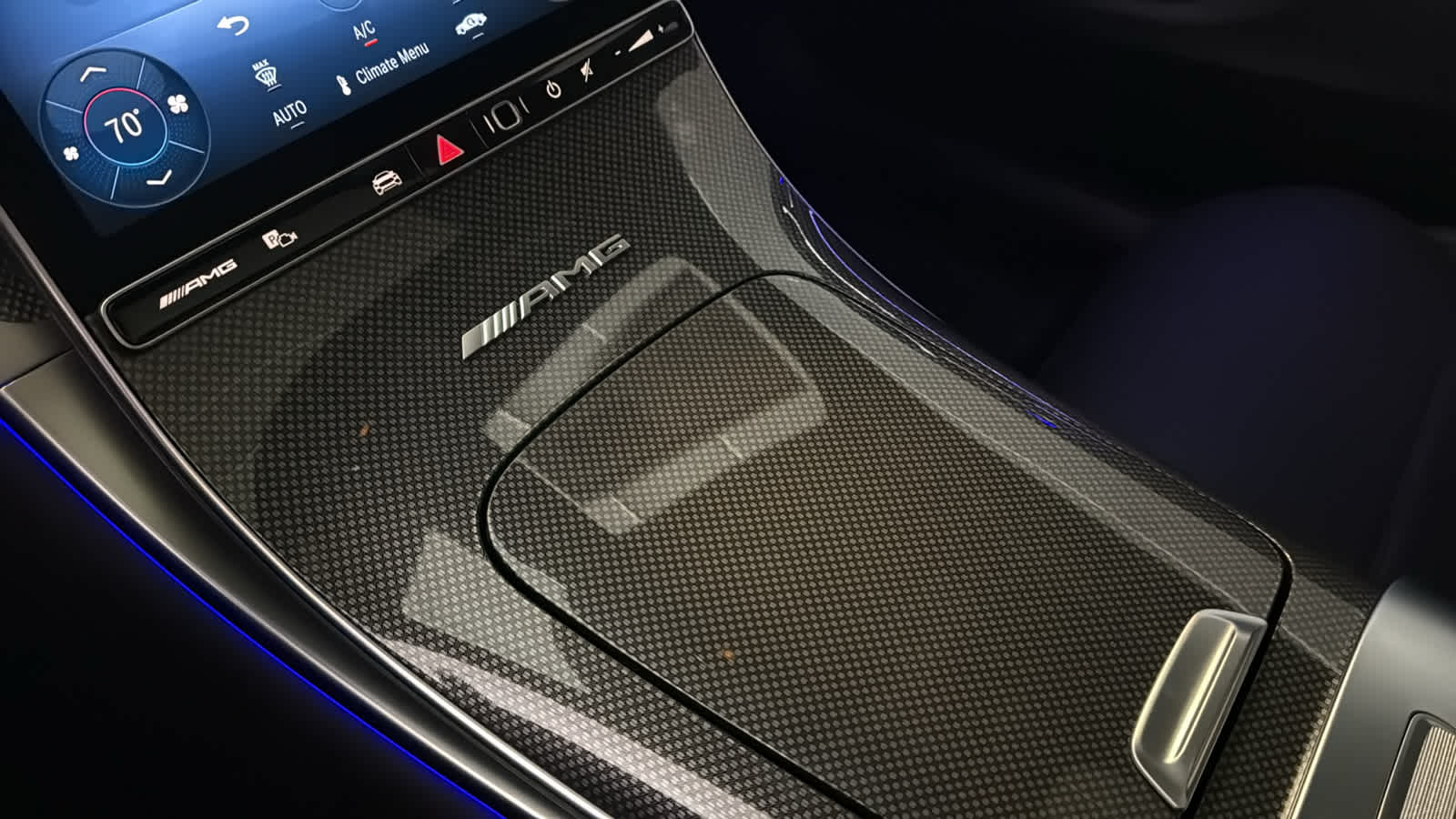 Thumbnail: 2026 Mercedes-Benz GLC - 24