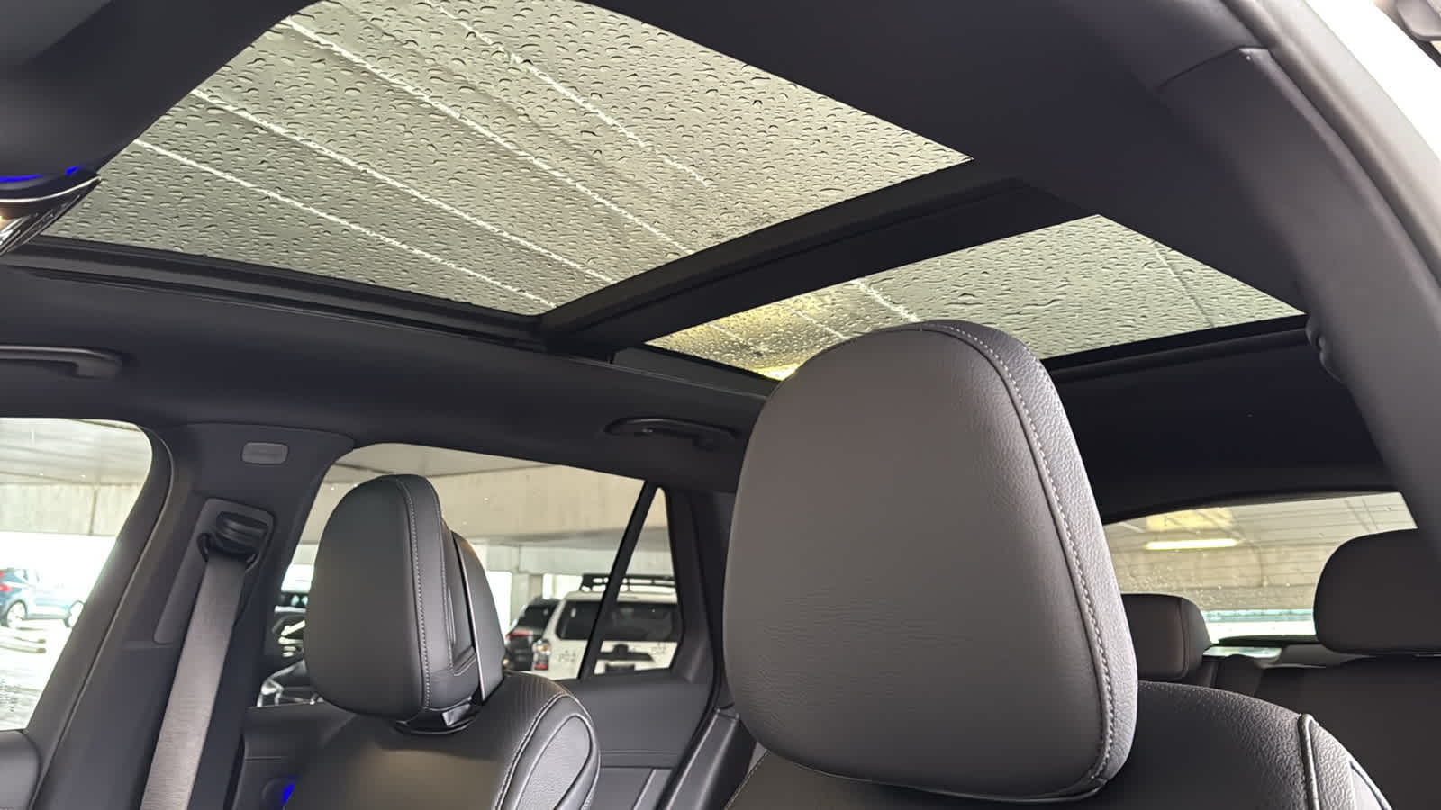 Thumbnail: 2026 Mercedes-Benz GLC - 24