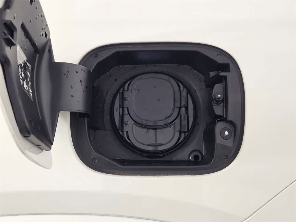 Thumbnail: 2025 Mercedes-Benz GLE - 36