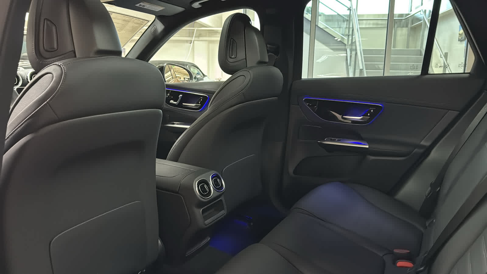 Thumbnail: 2026 Mercedes-Benz GLC - 29