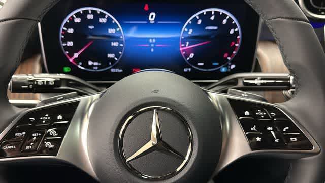 Thumbnail: 2026 Mercedes-Benz GLC - 18