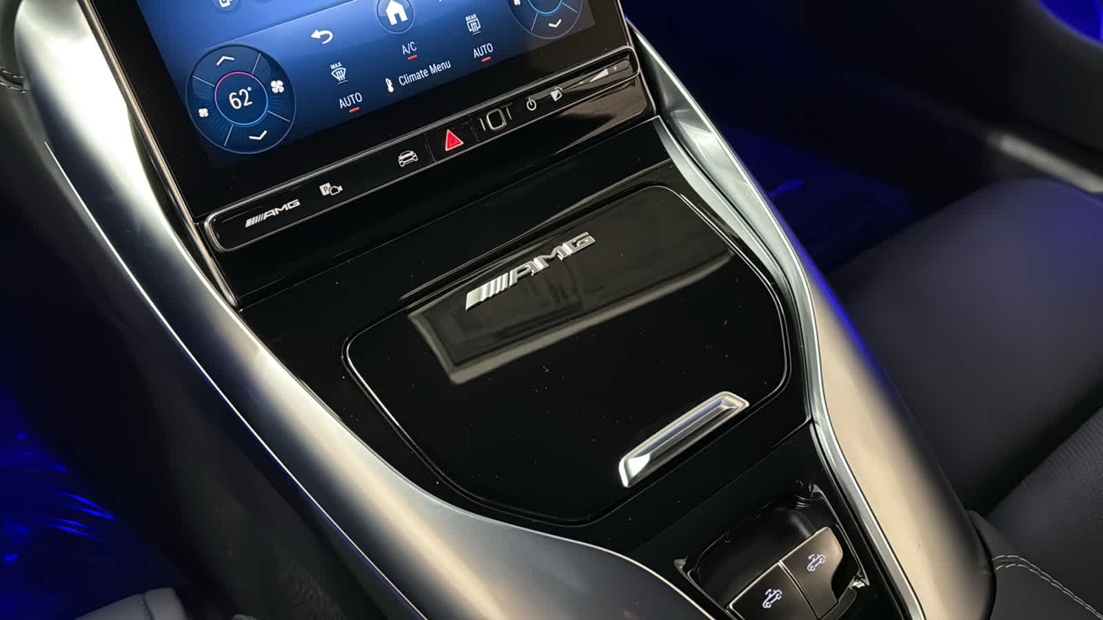 Thumbnail: 2026 Mercedes-Benz SL-Class - 24