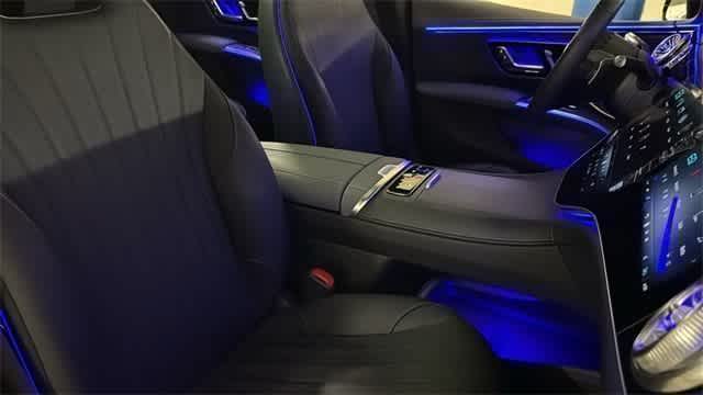 Thumbnail: 2024 Mercedes-Benz EQS - 35