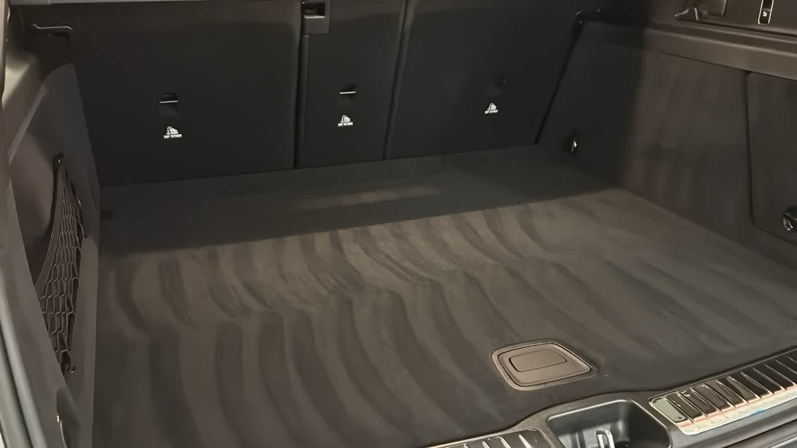 Thumbnail: 2026 Mercedes-Benz GL-Class - 32