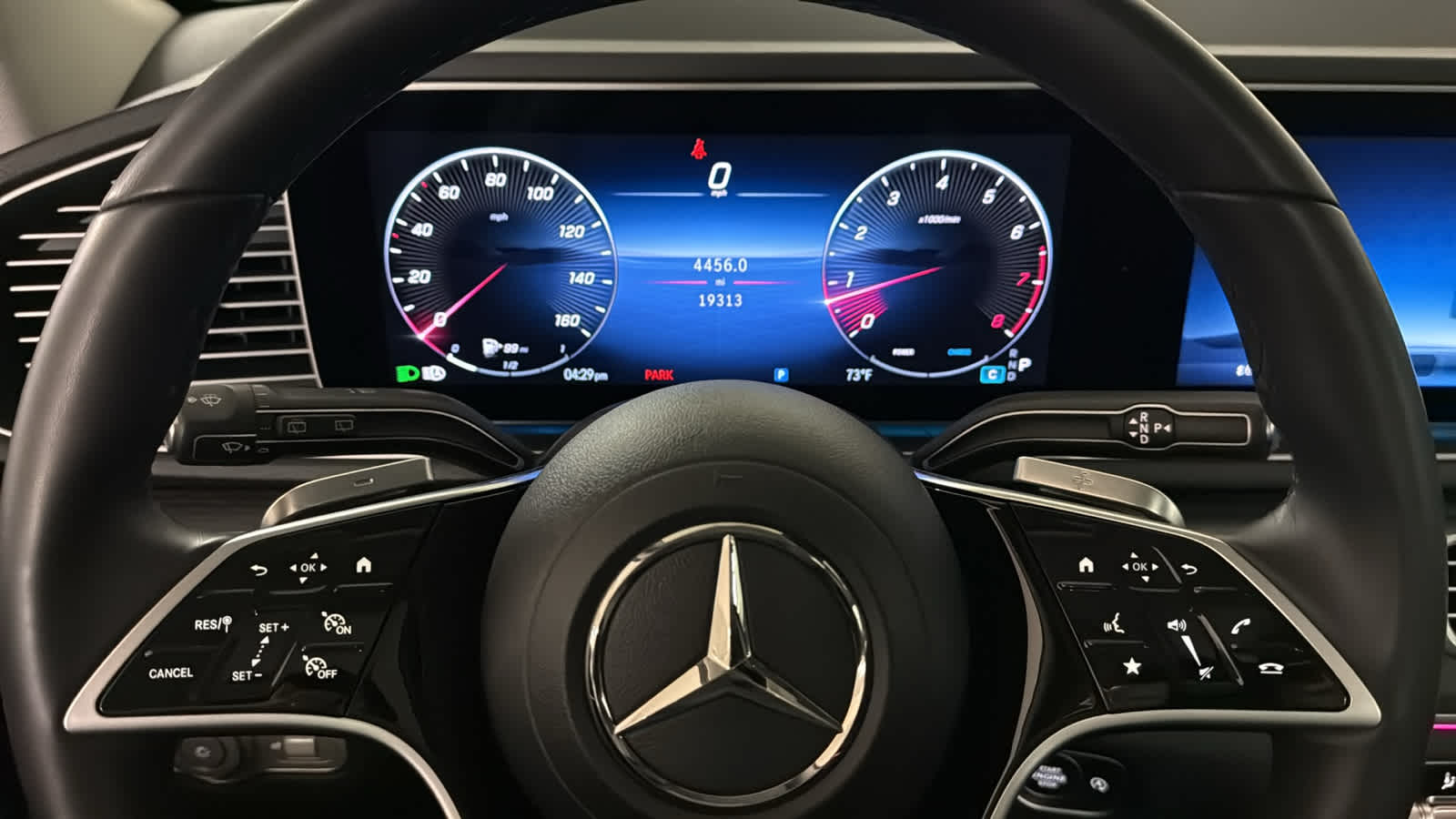 Thumbnail: 2024 Mercedes-Benz GLE - 17