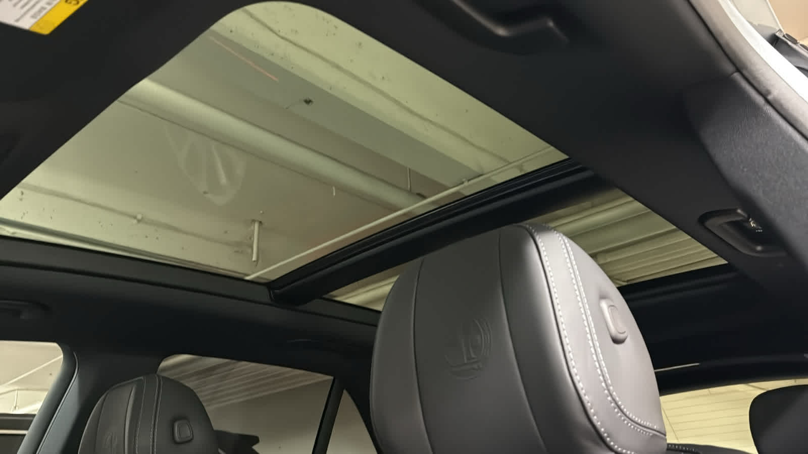 Thumbnail: 2026 Mercedes-Benz GLE - 24