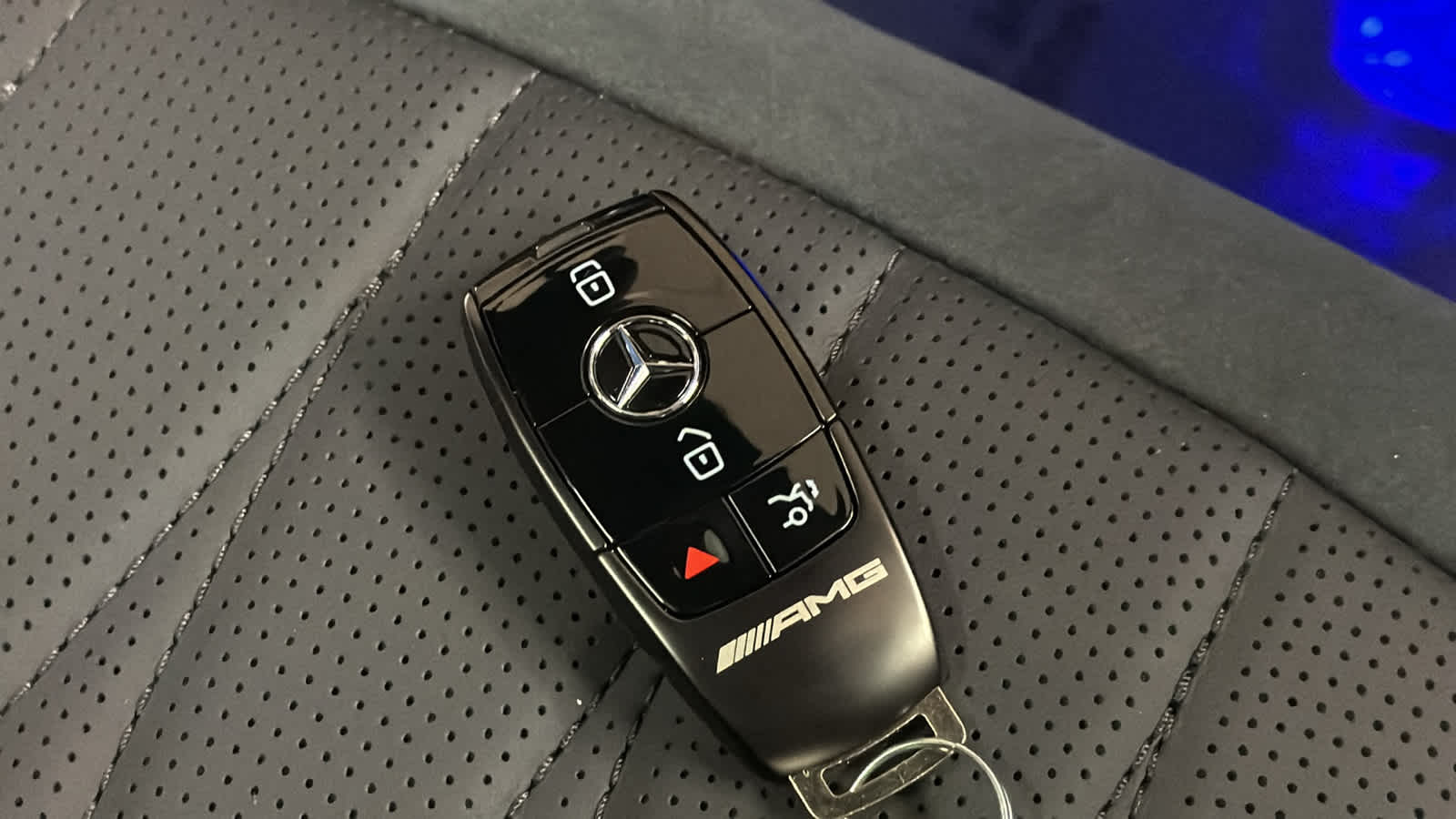 Thumbnail: 2026 Mercedes-Benz GL-Class - 38