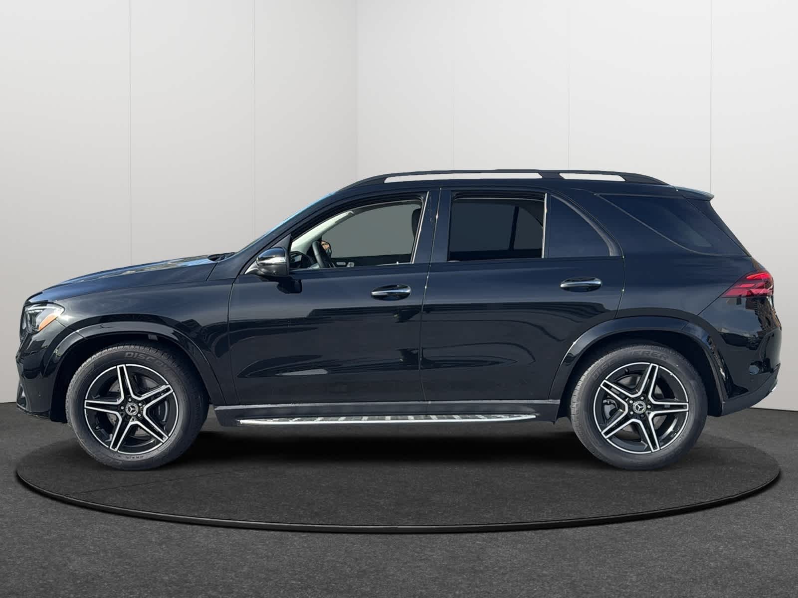 Thumbnail: 2026 Mercedes-Benz GLE - 3